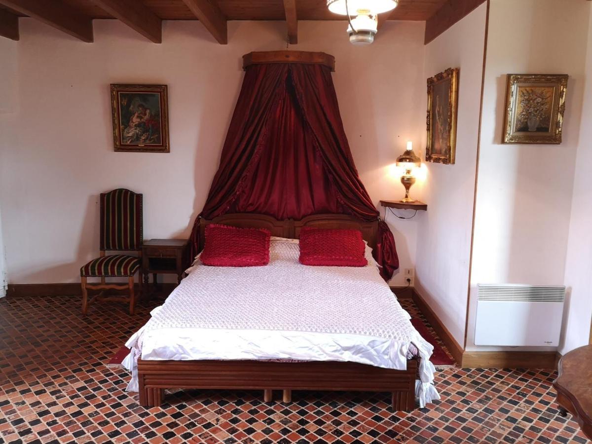 Manoir De La Foulerie Bed & Breakfast Ancteville Exterior photo